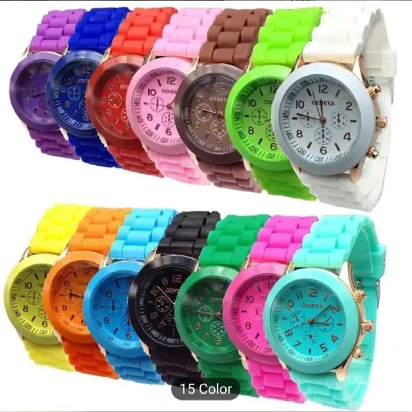 Reloj clásico variedad de colores